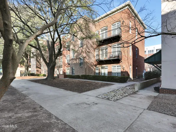 715 N 4th Street Apt 205, Wilmington, NC 28401