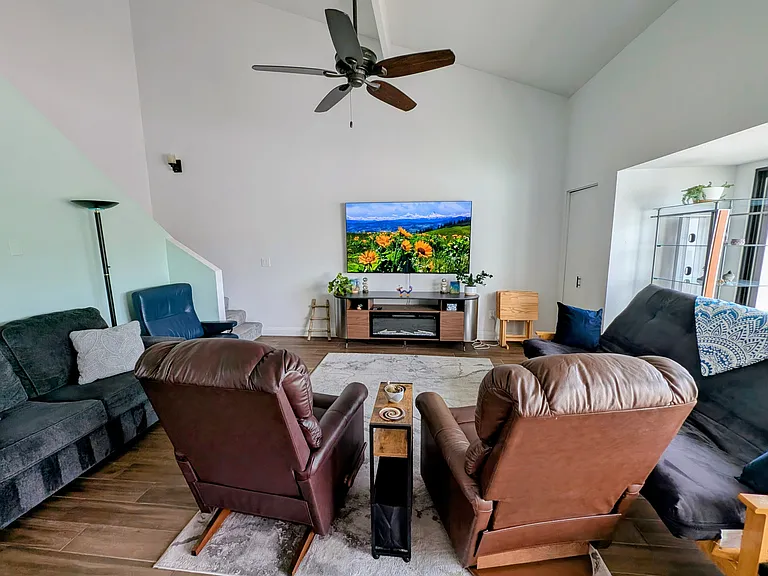 E Sandpiper Dr — Photo 4
