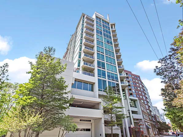 1570 Elmwood Ave Unit 1202, Evanston, IL 60201