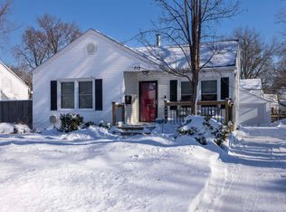 712 SW Vesper Ave, Topeka, KS 66606