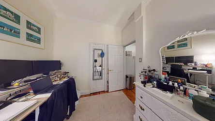 Rented by Bond New York