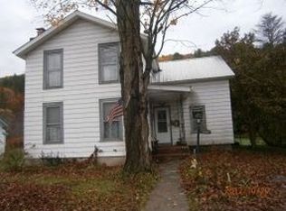 30 Mill St, Richford, NY 13835