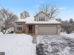 222 E 6th St, Lititz, PA 17543