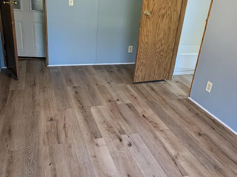 220 Guy Ave — Photo 26