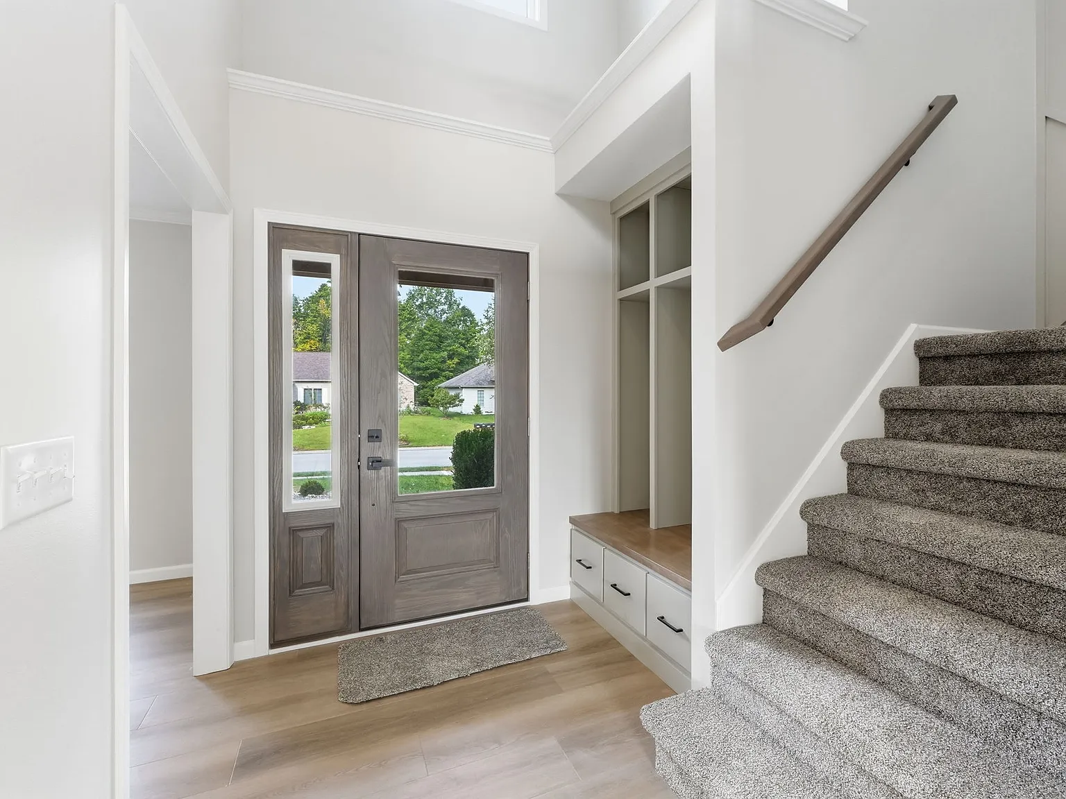 4 bed, 3253 sqft, $3,100 — Photo 2