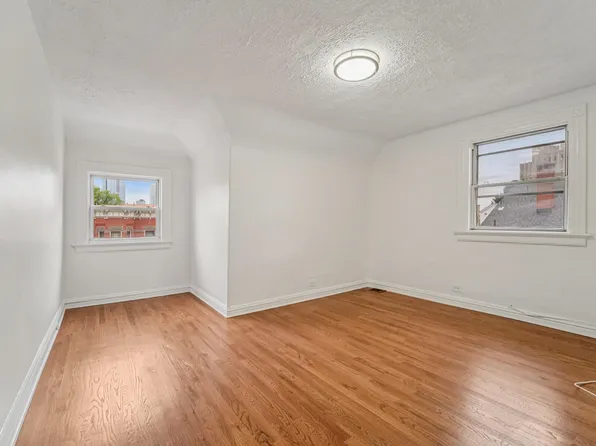 9 Howard Place image 34 of 38