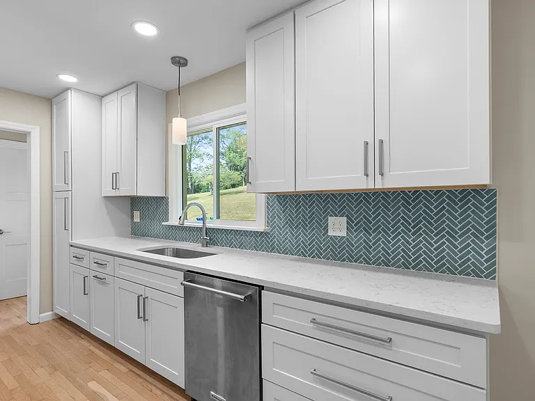 128 Mount Carmel Rd #A — Photo 7