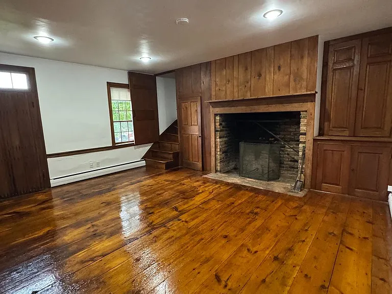 2839A Uniontown Rd — Photo 5