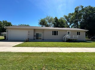 600 N Isadore St, Mitchell, SD 57301
