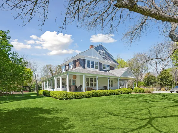 84 Indian Wells Hwy, Amagansett, NY 11930