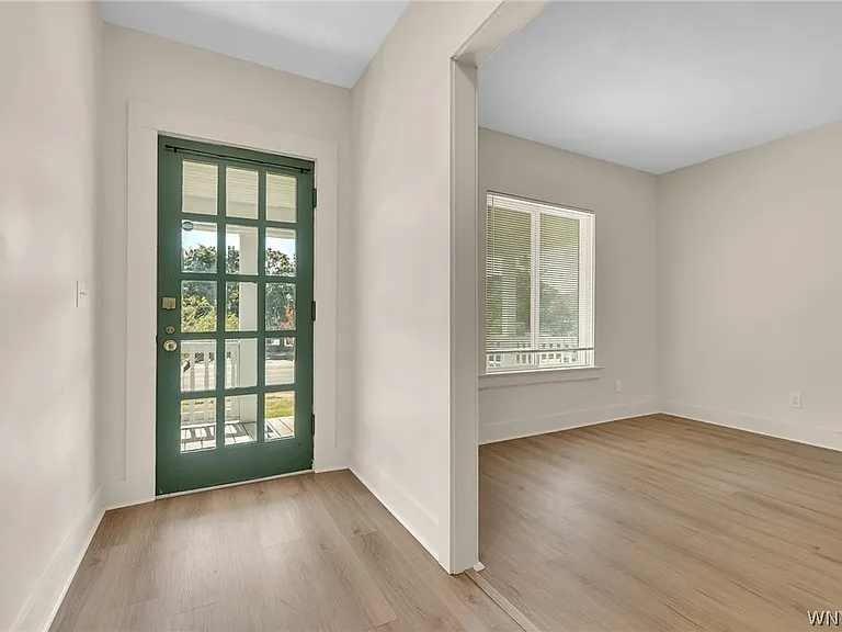 2206 Main St #1 — Photo 4