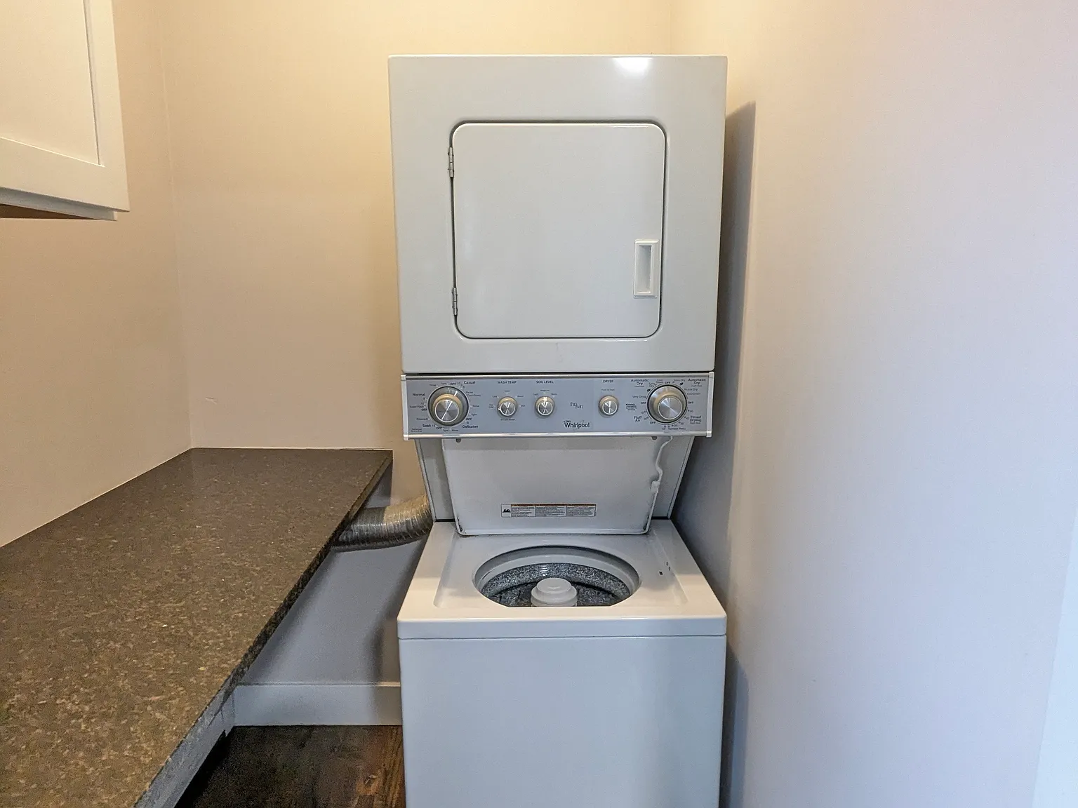 1 bed, $1,300 — Photo 4