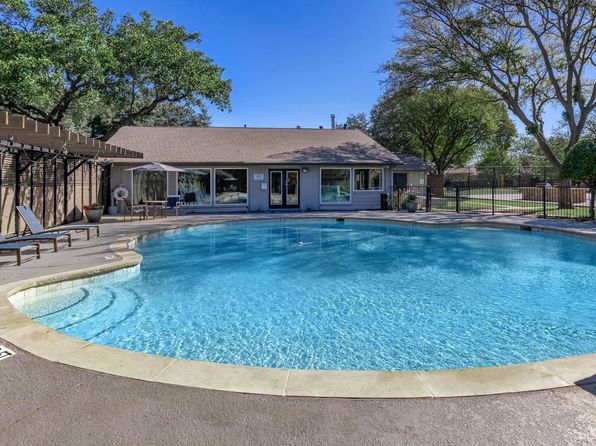 900 Frances Way APT 416