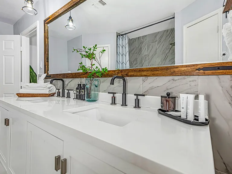 13330 Trompilla Ln — Photo 20