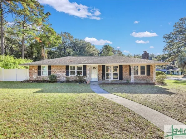 807 Dyches Drive, Savannah, GA 31406