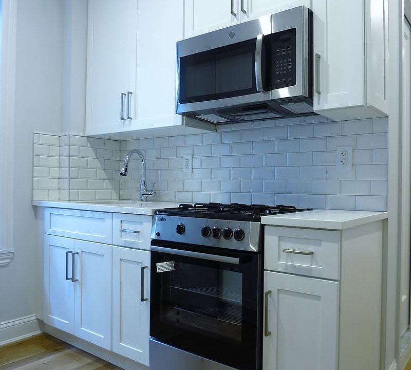 1st image of 512 E 79th St APT 2G