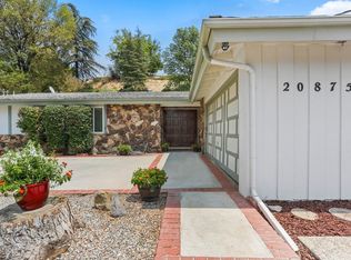 20875 Kelvin Pl, Woodland Hills, CA 91367