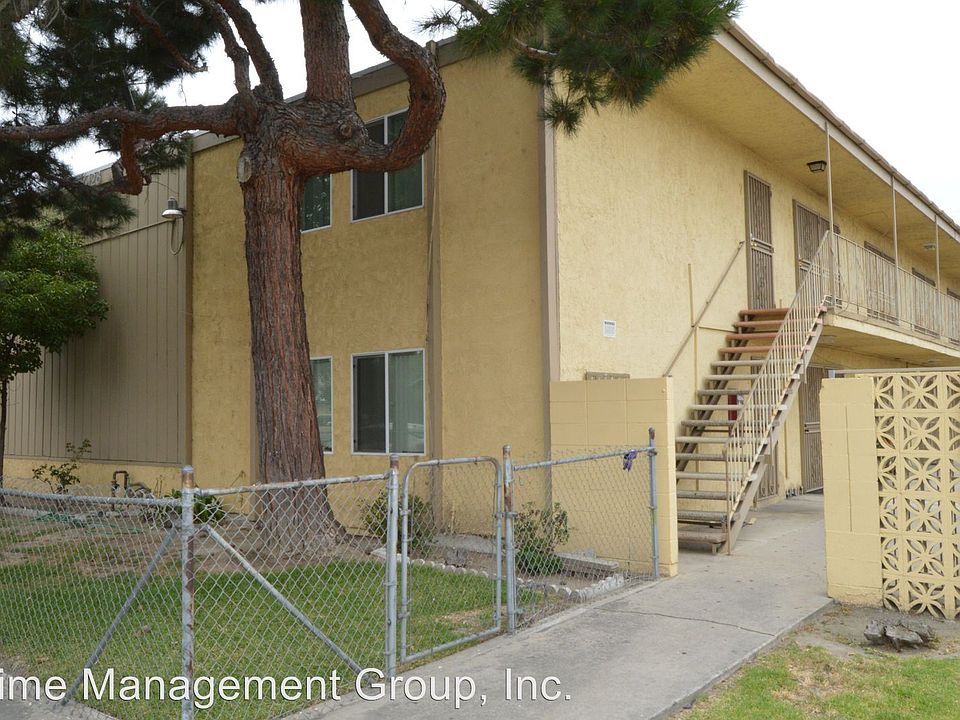 1st image of 6128 Gotham St APT 9