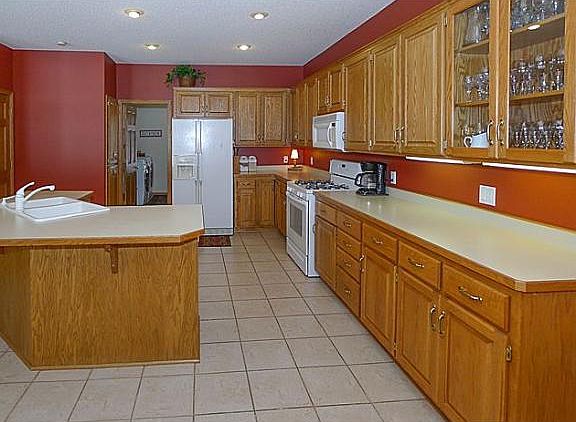 3rd image of 10963 3rd Street Pl N