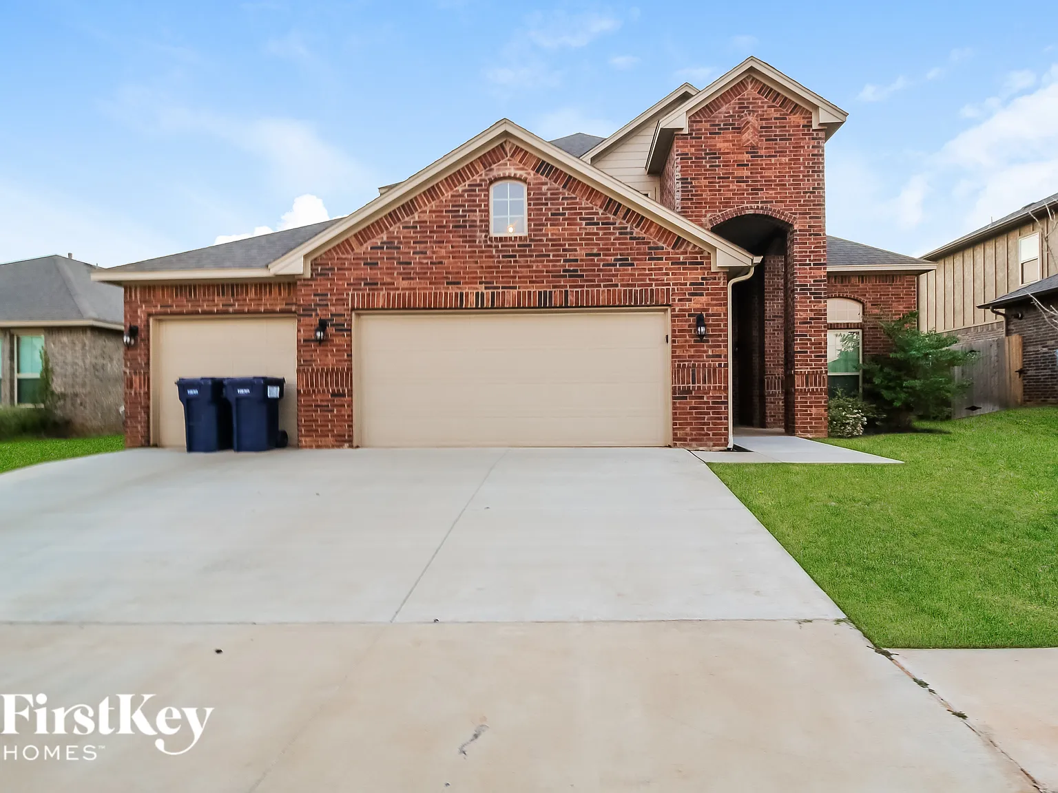 4 bed, 2.5 bath, 2397 sqft, $2,670 — Photo 2