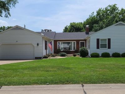 10 Hawthorne Rd, Rock Island, IL, 61201