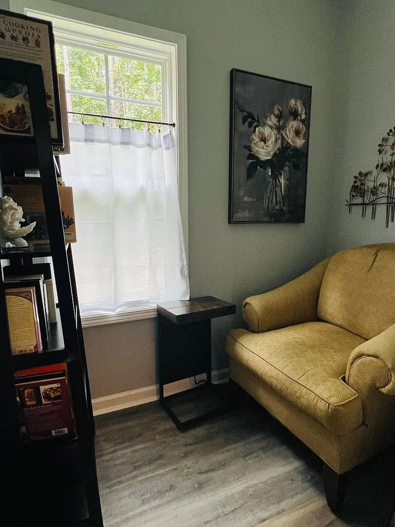 Charming 3BR/2.5BA House in Chattahoochee Hills — Photo 4