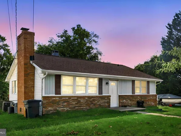 1224 Hillside Rd, Pasadena, MD 21122