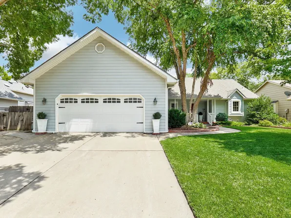 2720 N Cranberry St, Wichita, KS 67226