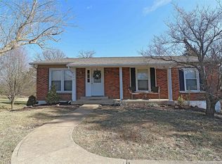 1409 Radcliff Dr, Festus, MO 63028