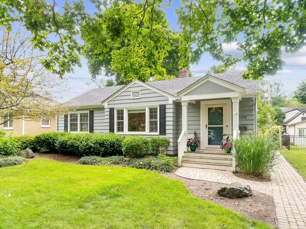 1106 S 4th St, St Charles, IL 60174