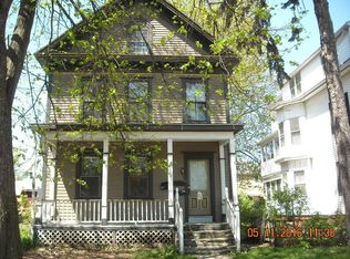 45 Taylor St, Holyoke, MA 01040