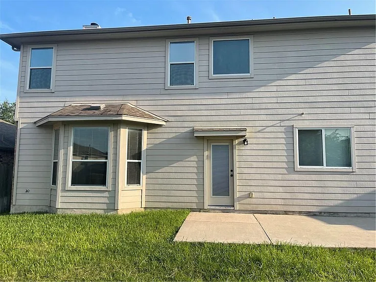 1718 Woodvista Pl — Photo 16
