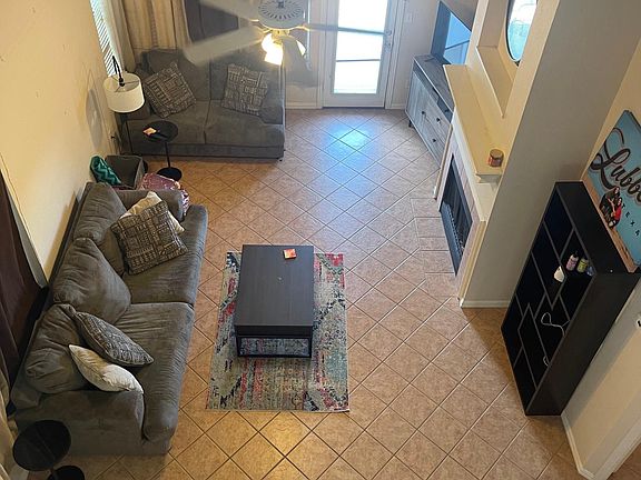 5th image of 10005 Castlewood Dr
