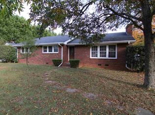 4418 Parris Bridge Rd, Boiling Springs, SC 29316