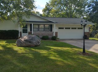 2000 Robinhood Ln, West Lafayette, IN 47906