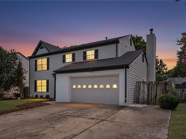714 Mainsail Dr, Newport News, VA 23608