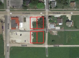 801 W Main St, Grafton, IL 62037