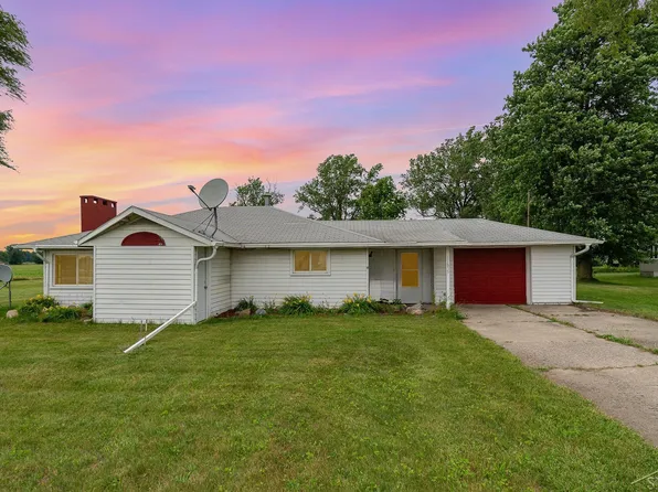 11675 E Monroe Rd, Merrill, MI 48637