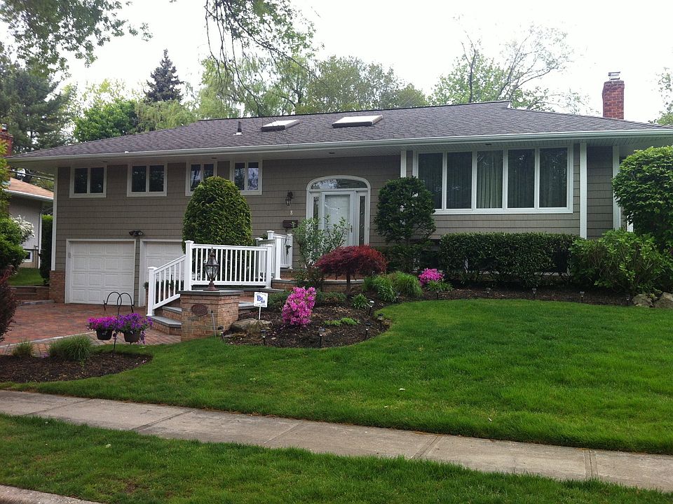 1st image of 8 Neil Dr