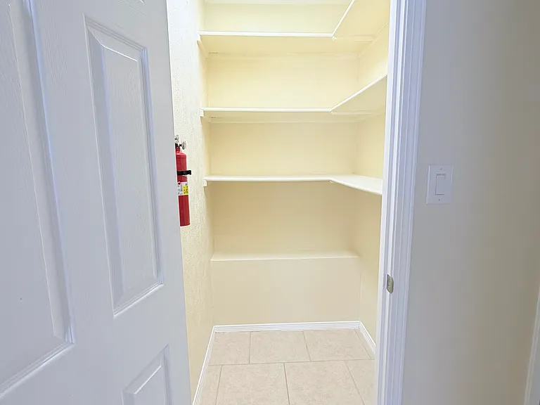 6125 Rosetree Pl NE — Photo 35