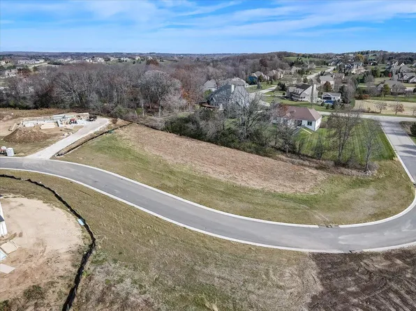 W275N6232 SERENITY DRIVE #Lt64, Merton, WI 53056