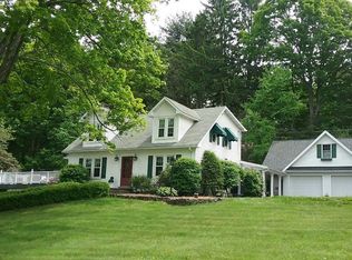 944 Apple Tree Rd, Harding, PA 18643
