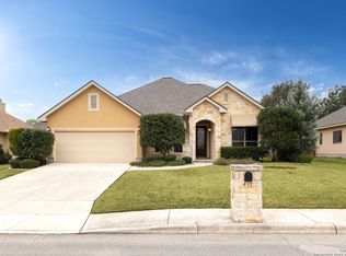 437 English Oaks Cir, Boerne, TX 78006