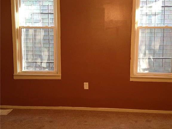 3rd image of 2548 E 82nd St