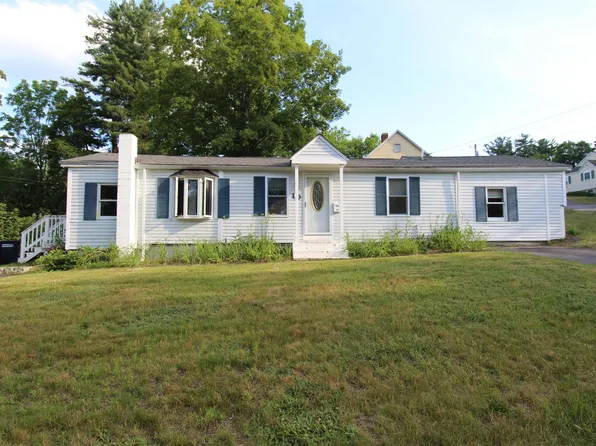 10 Beacon Street, Derry, NH 03038