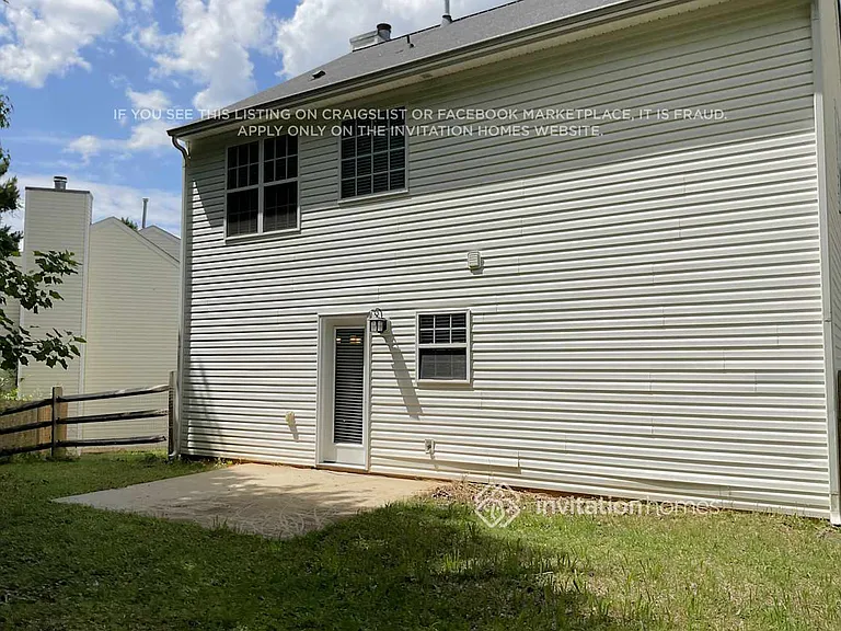 904 Grass Hollow Ct — Photo 18