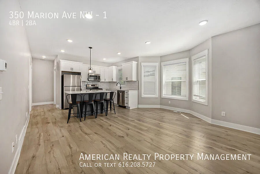 350 Marion Ave NW — Photo 2