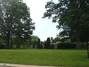2nd image of 736 Woodland Hills Rd