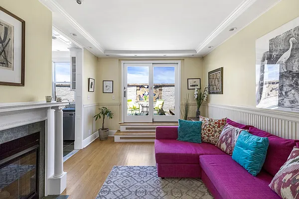 Sold by Compass | media 4