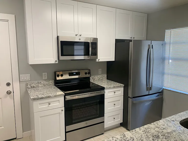 6913 Sunny Lane Ave — Photo 4